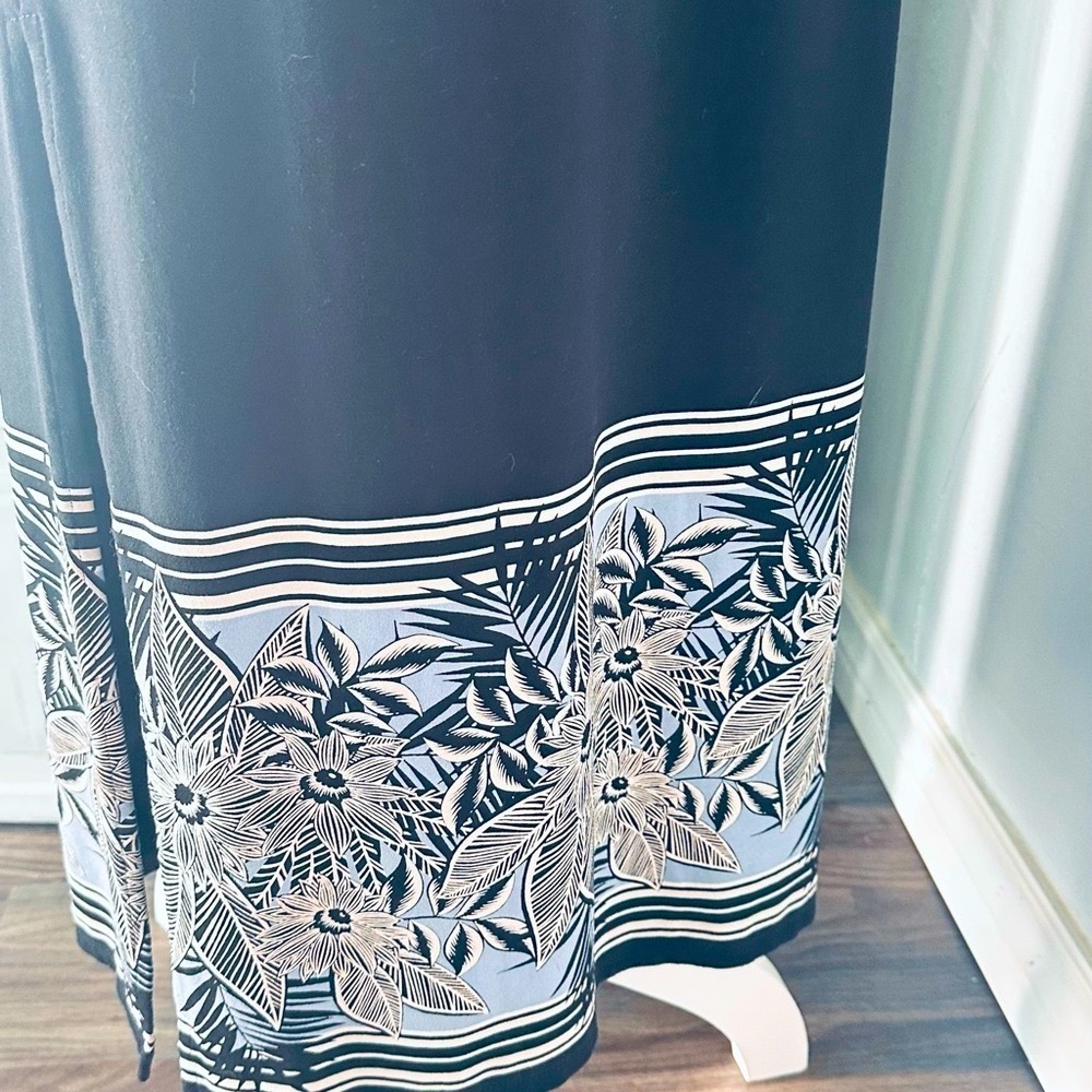 J. Jill Black Midi Sundress with V-Neck - Picture 7 of 8